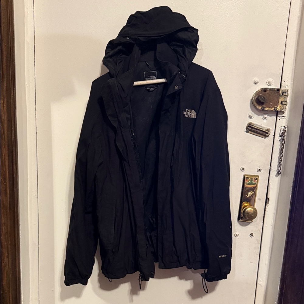 The North Face Men’s Black Ski Jacket - Varius Guide